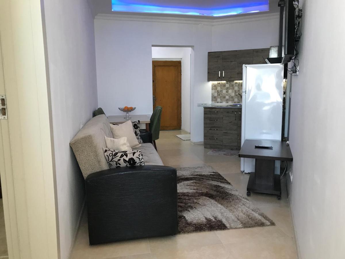 Apartment By The Sea Batumi Exteriör bild